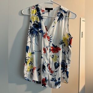 Floral Top Blouse White Red Blue Yellow floral print banana republic xs